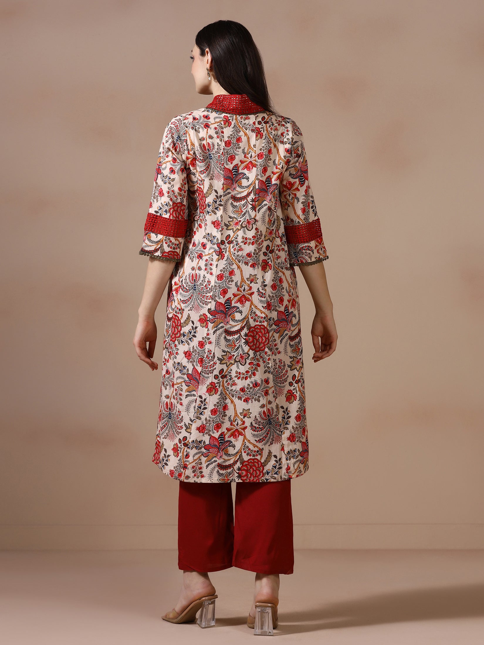 Women Cotton Beige Floral Print Kurta