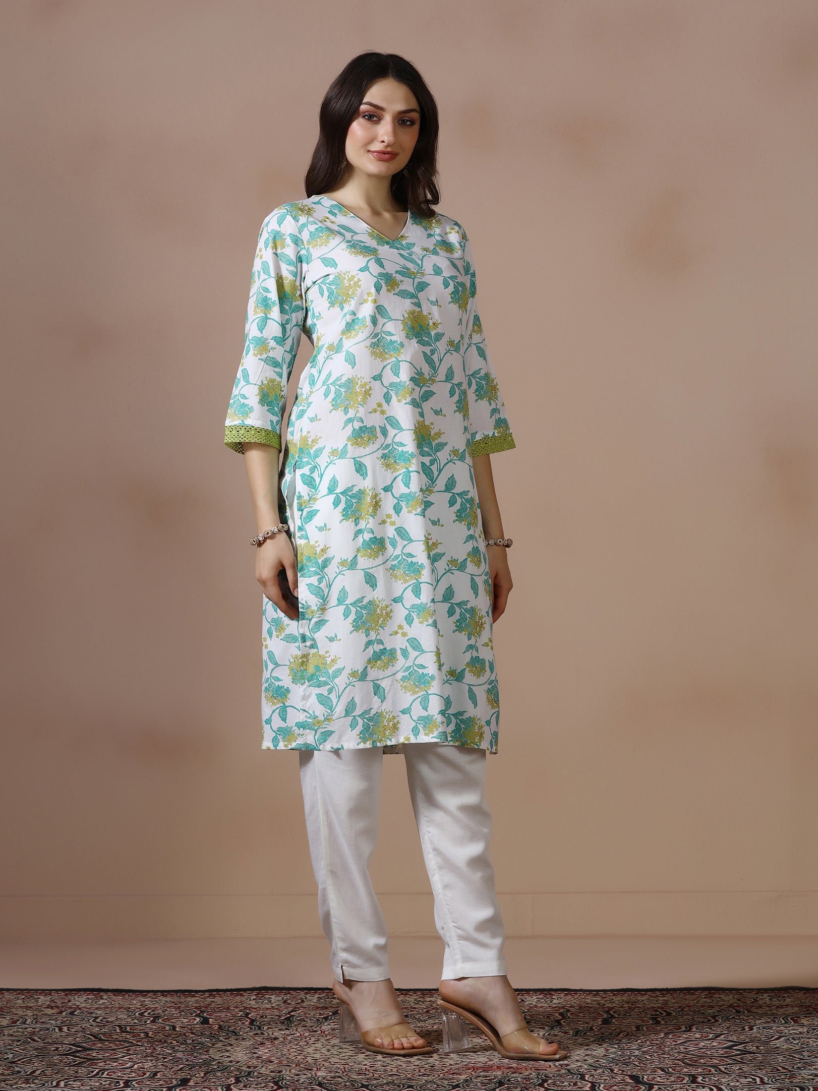 Women Cotton White Printed Kurta