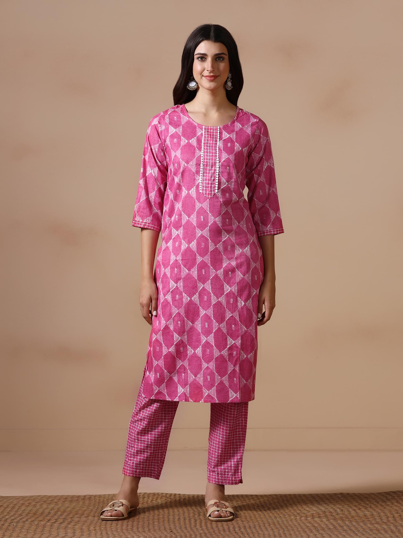 Women Cotton Fuchsia Printed Kurta Trouser Dupatta.