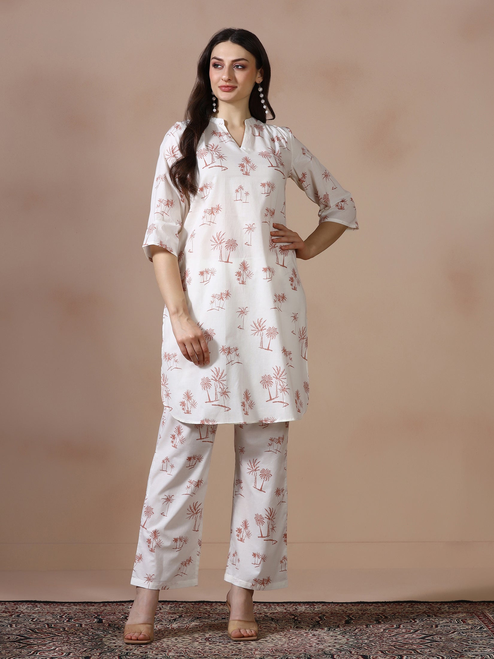 Women Cotton Off White Printed Kurta With Comfort Pant