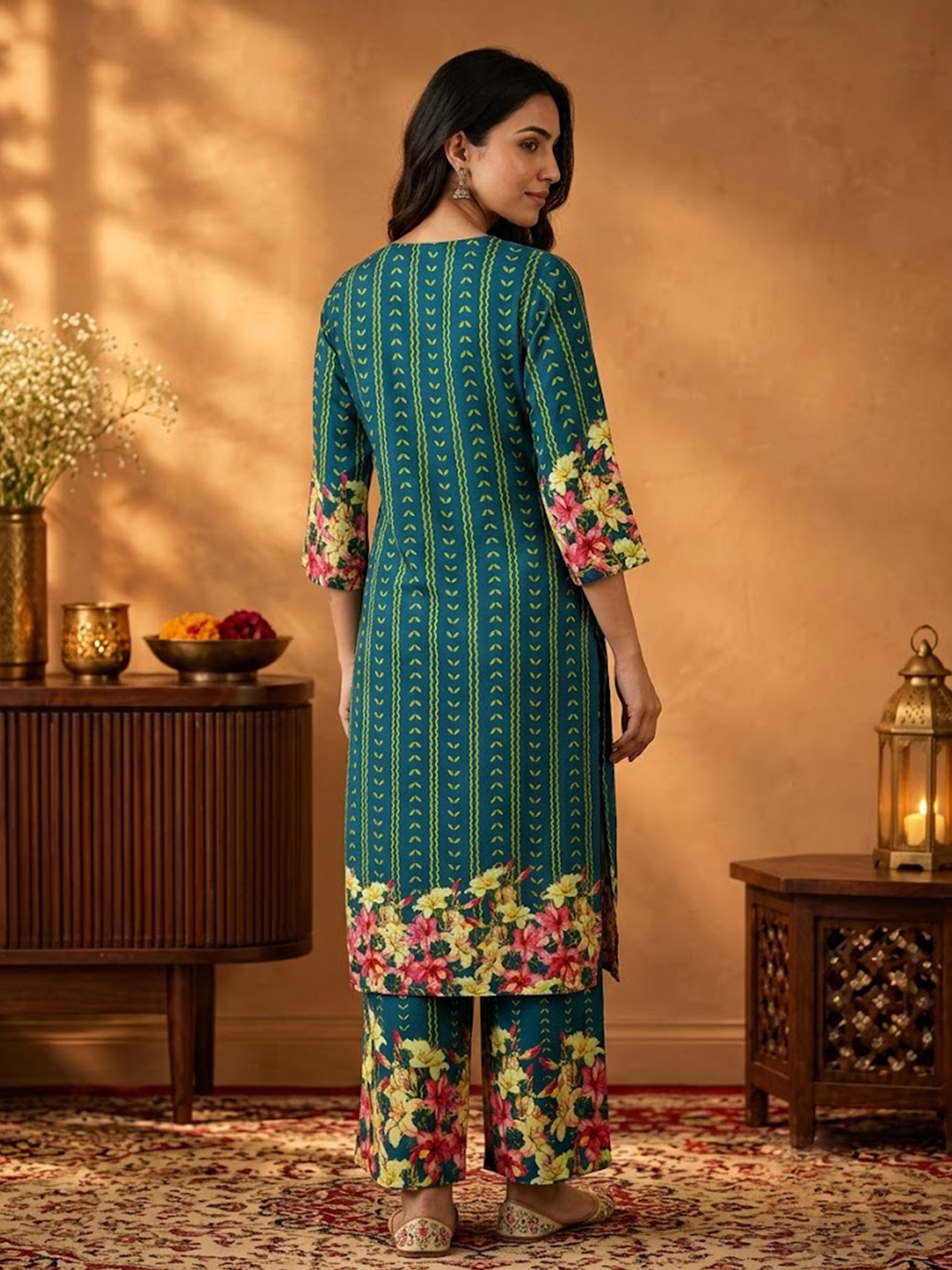 Women Teal Green Rayon Floral Kurta Comfort Pant Dupatta