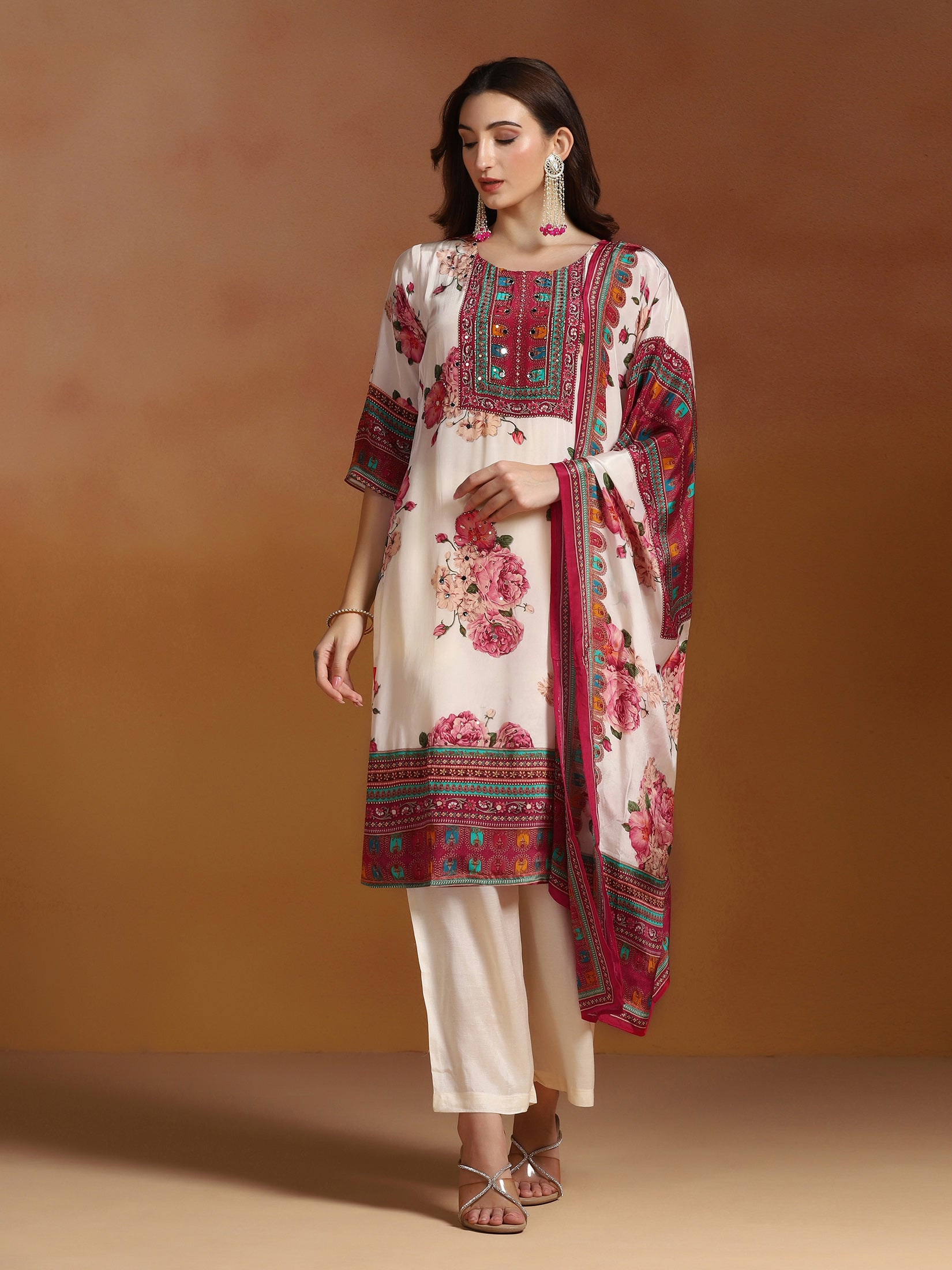 Women Natural Crepe Off White Printed Kurta Comfort Pant Dupatta