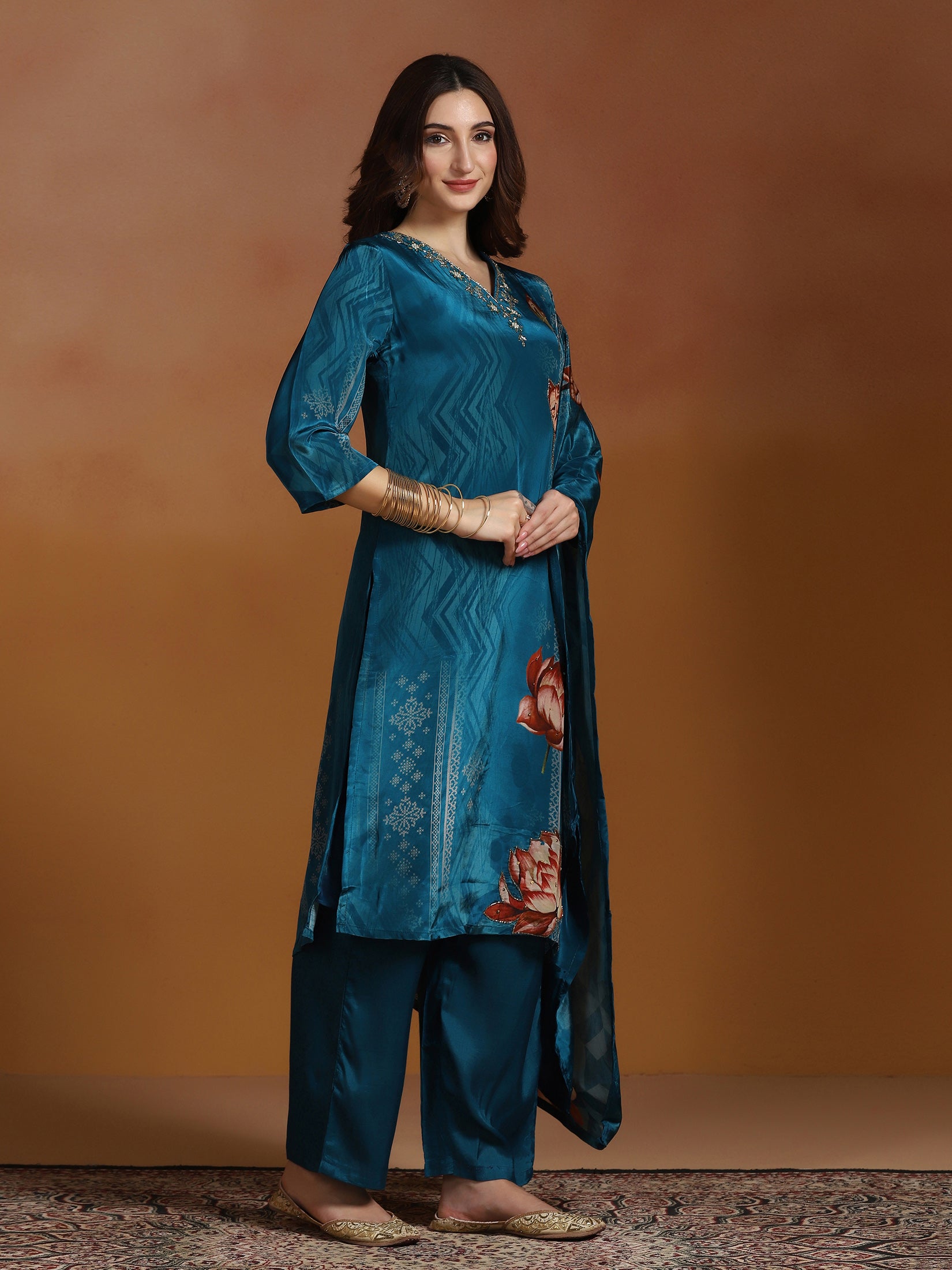 Women Natural Crepe Blue Printed Kurta Comfort Pant Dupatta