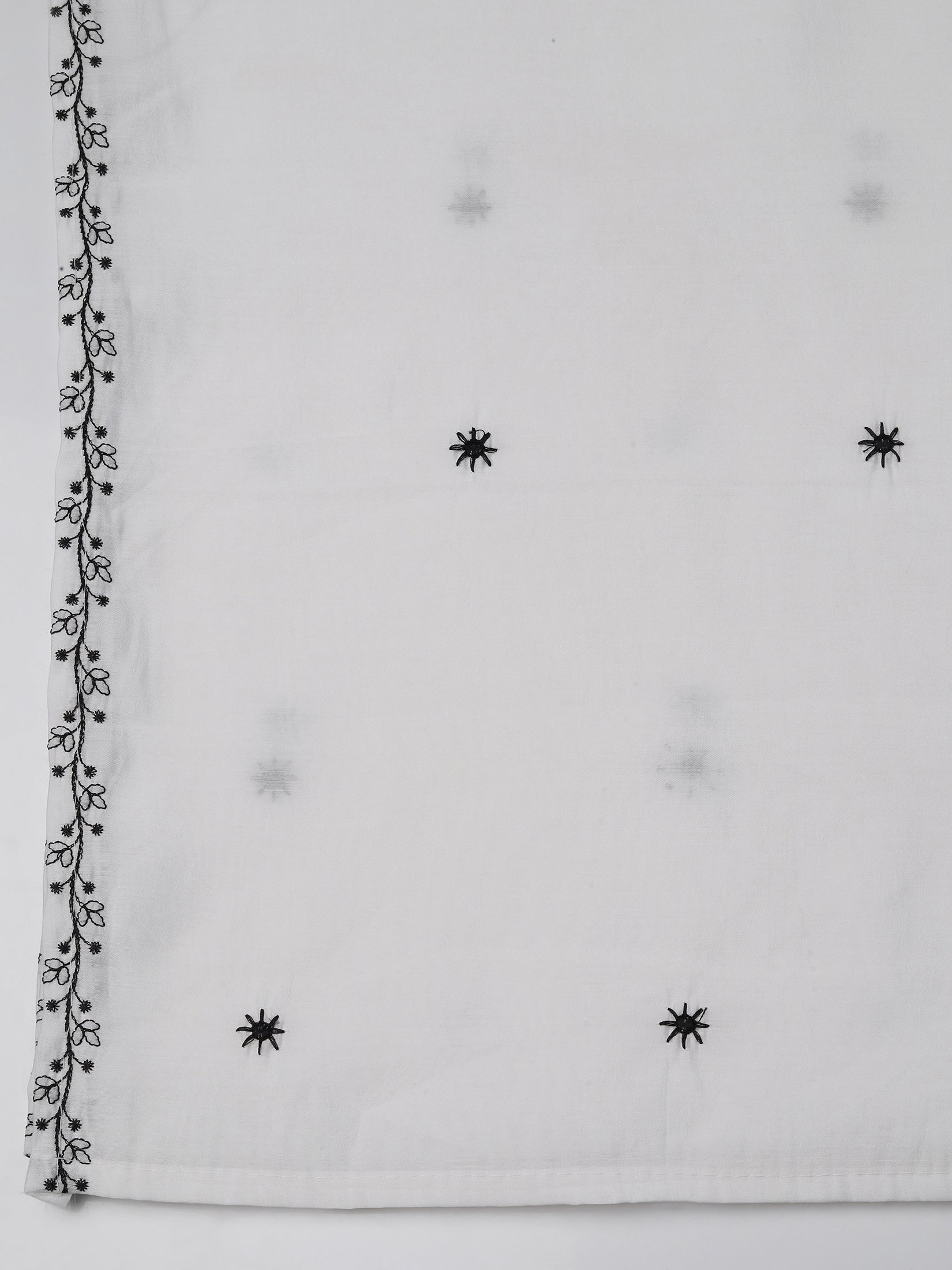 Women Chanderi White Embroidered Kurta Comfort Pant Dupatta