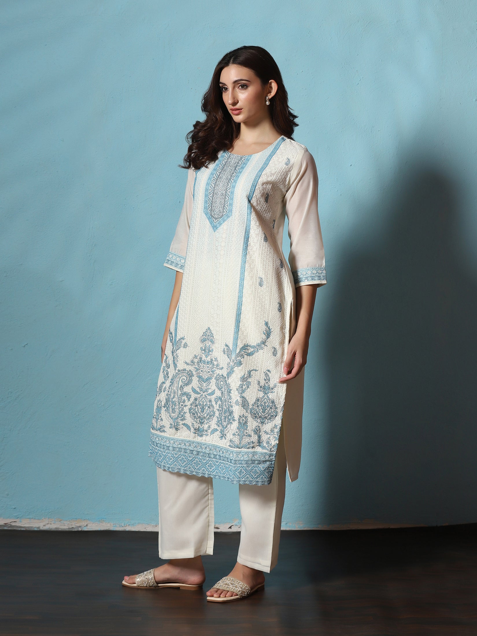 Women Chanderi Off-white Blue Embroidered Kurta Comfort Pant Dupatta