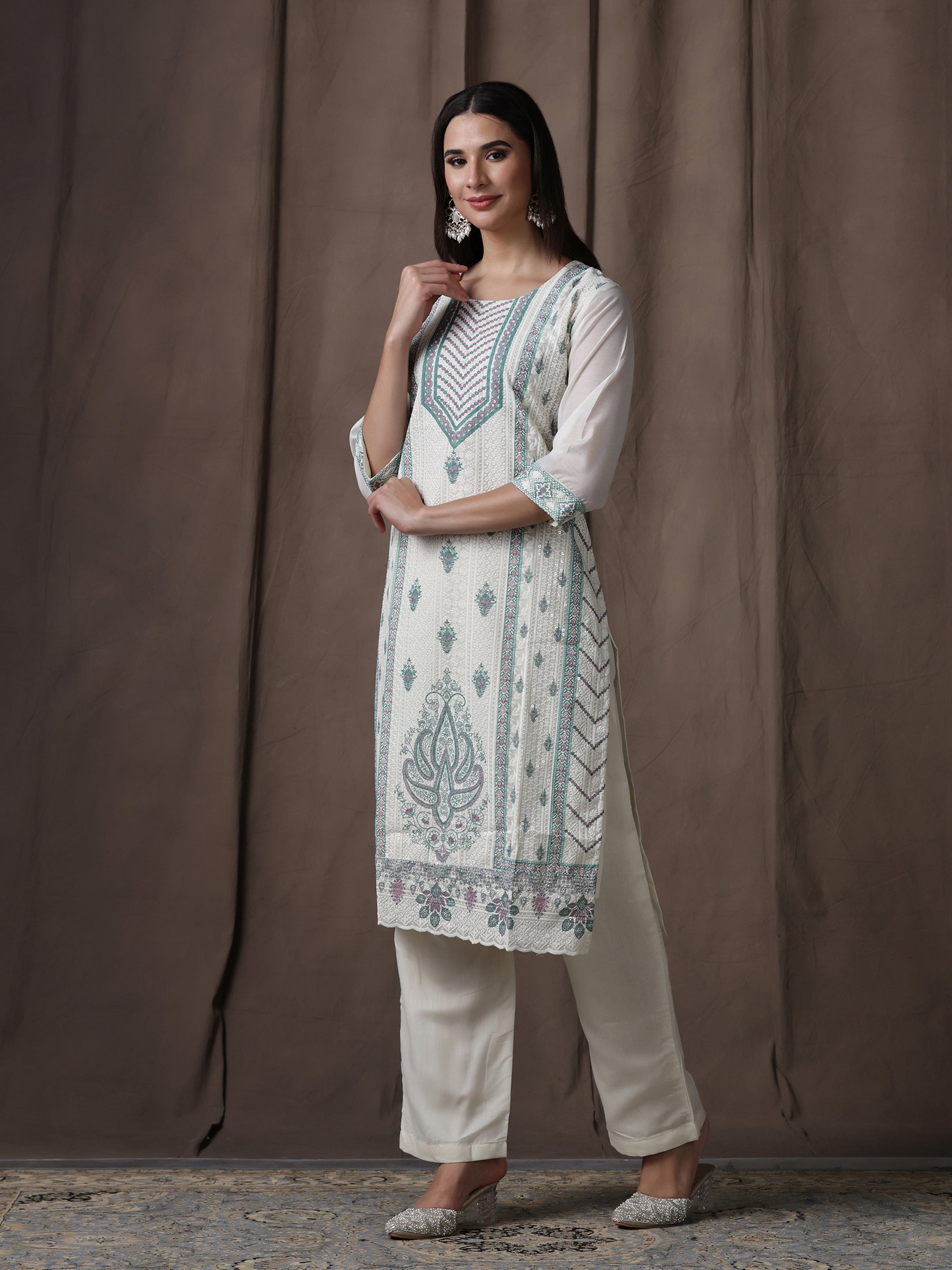Women Chanderi Off-white Green Embroidered Kurta Comfort Pant Dupatta