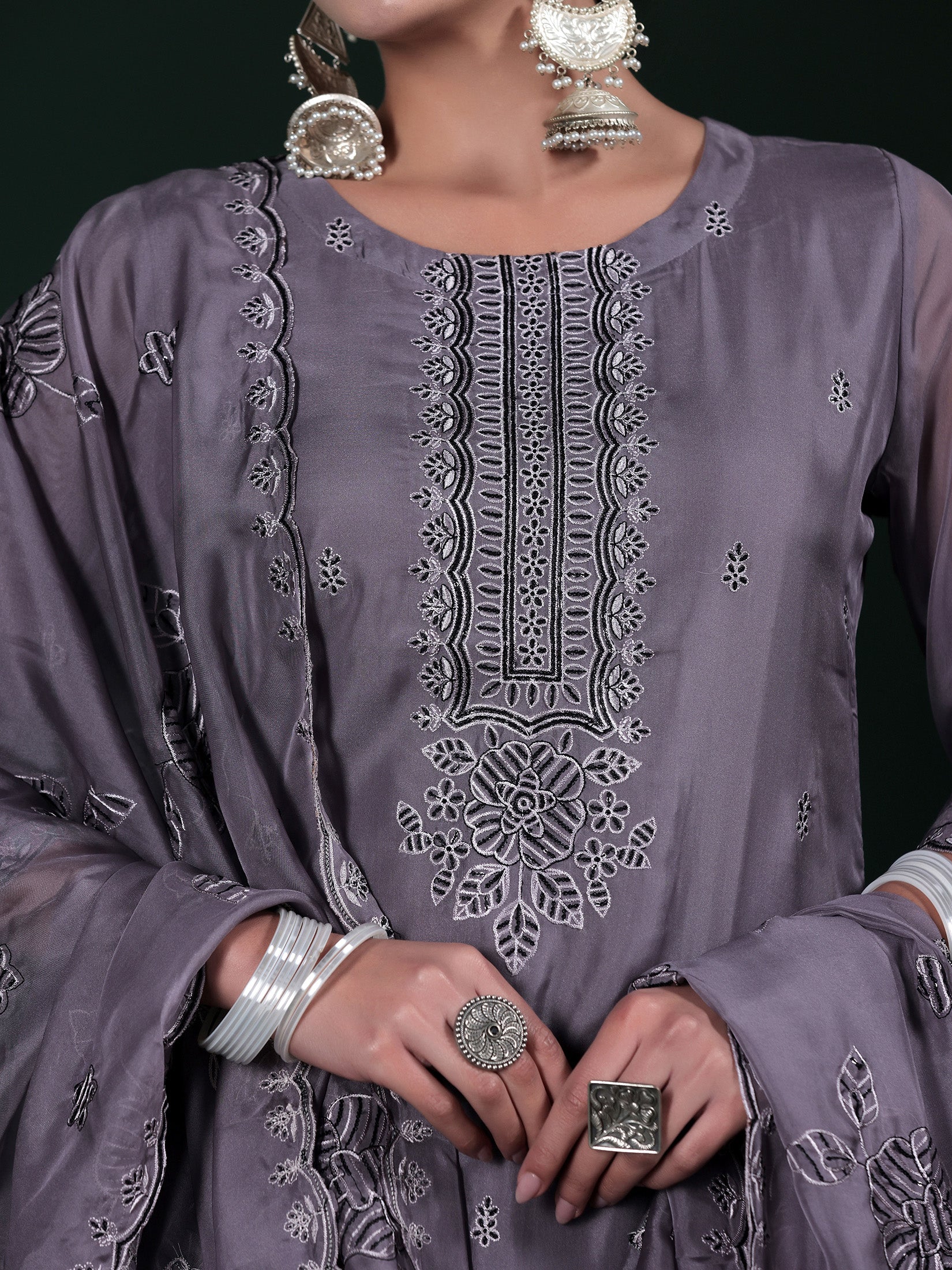 SIDH-245-DCHARCOALBLUE_closer