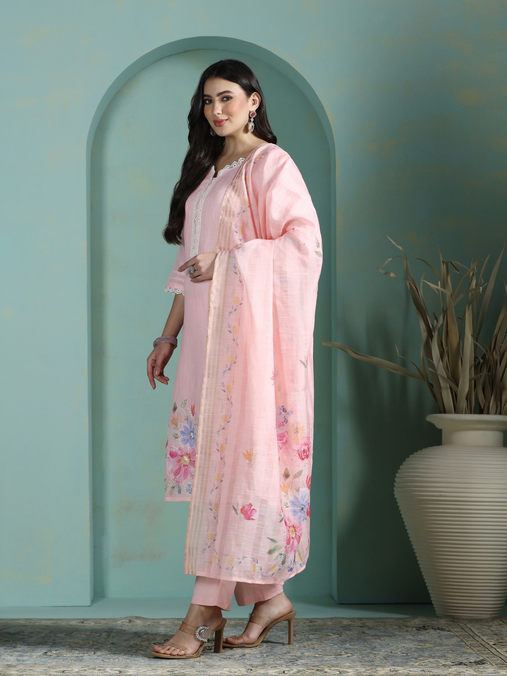Women Linen Pink Solid Kurta Comfort Pant Dupatta