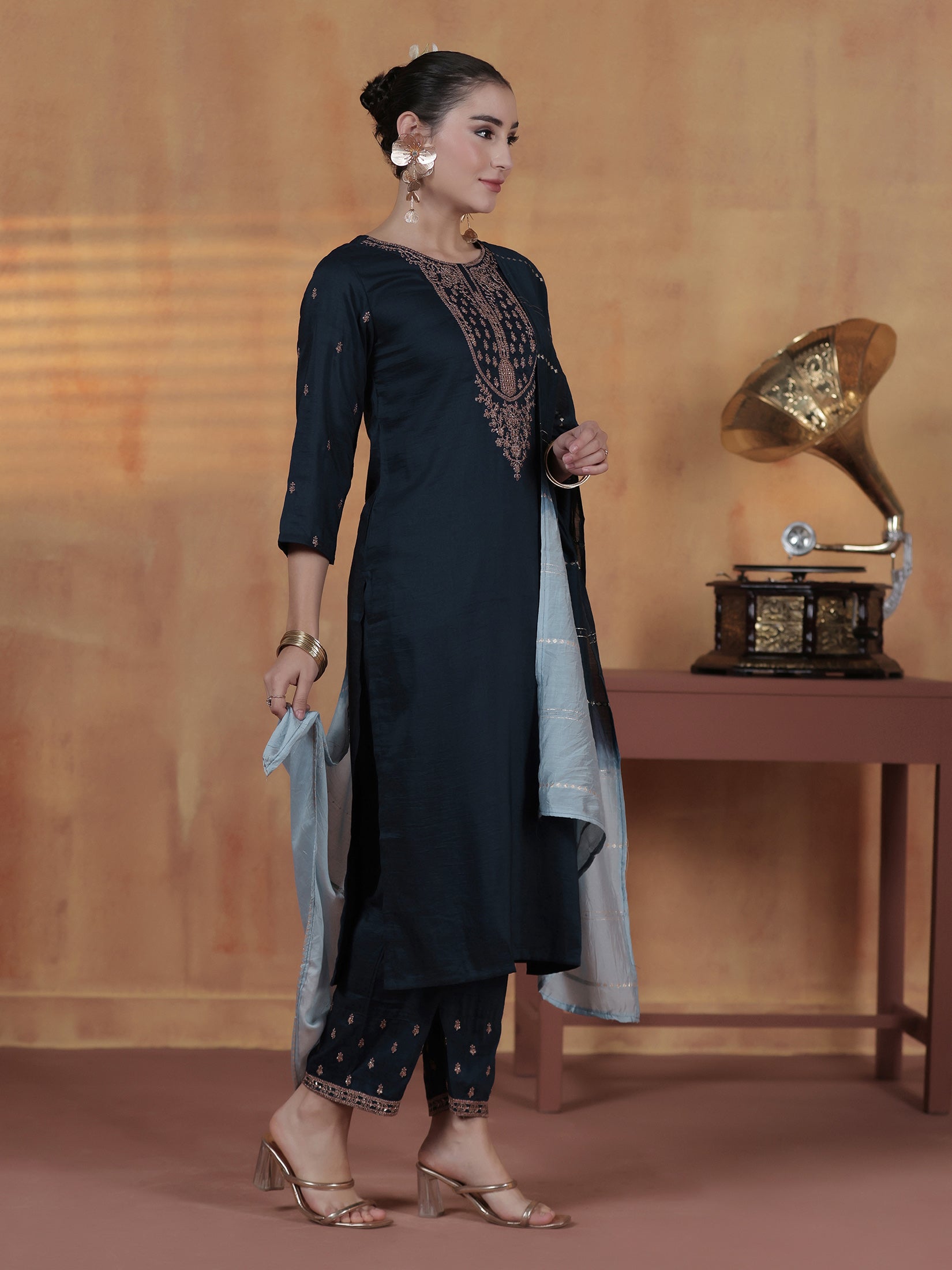 SIDH-26149KBNAVYBLUE_right