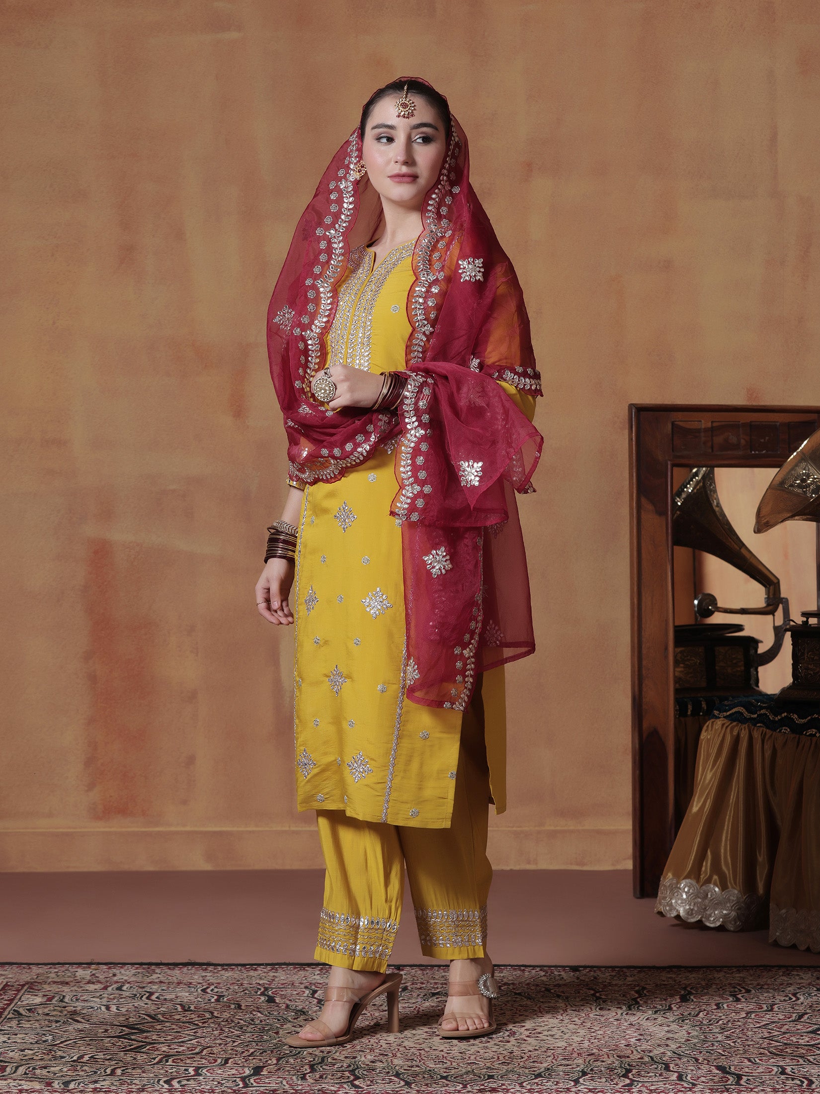 SIDH-26152KBYELLOW_left