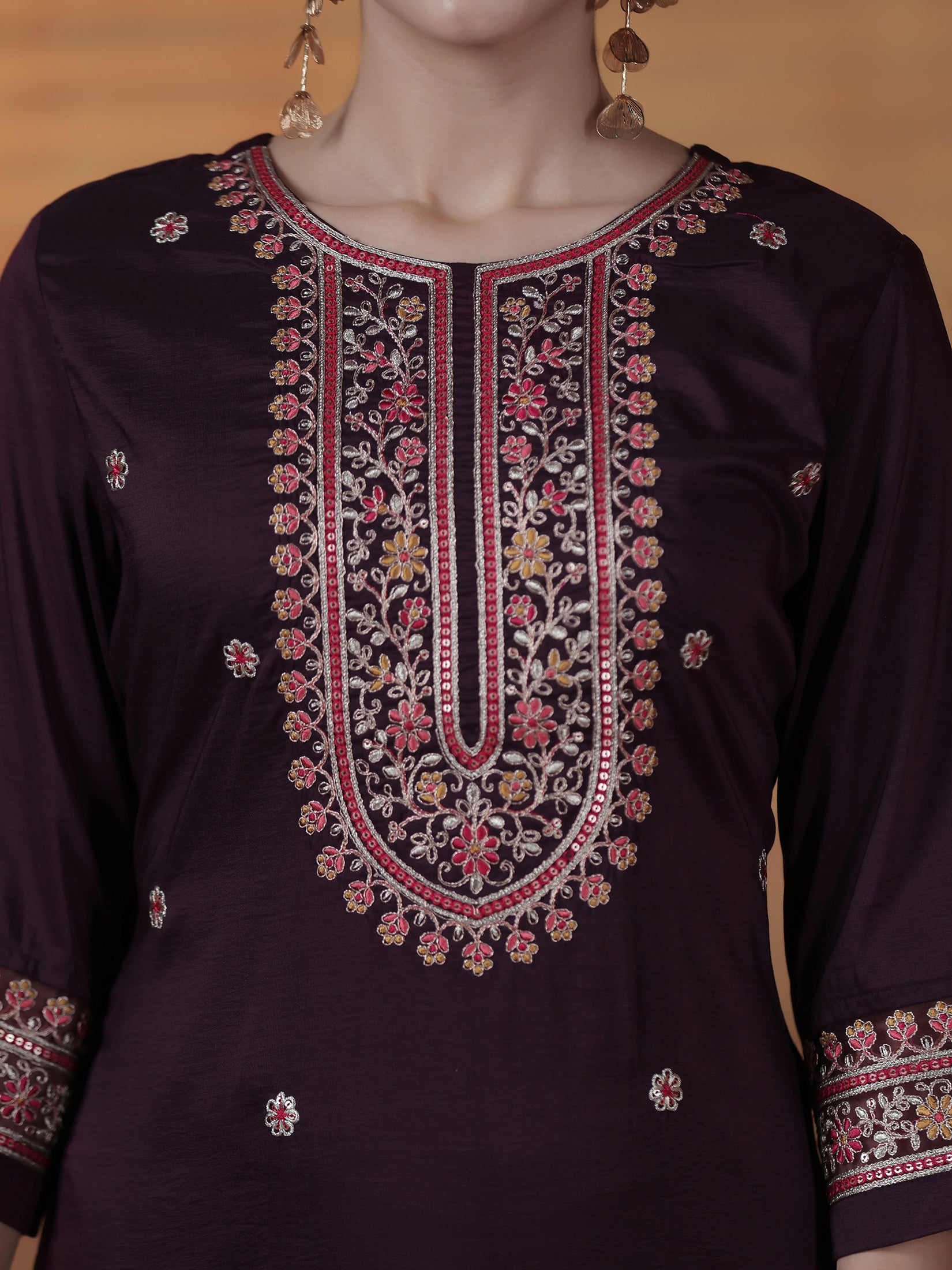 SIDH-26159KBORCHID_closer