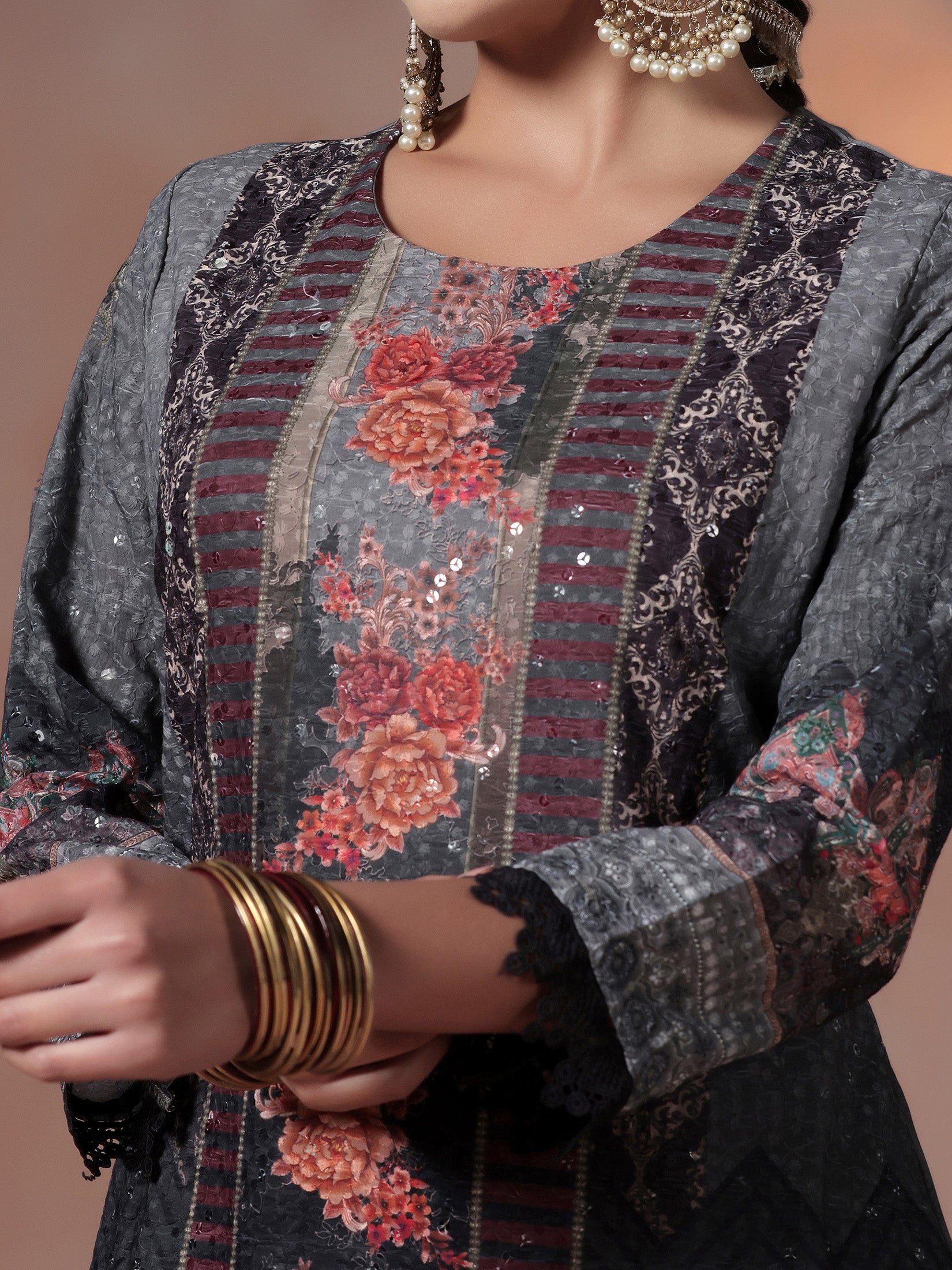 SWF-1466BLACK_closer