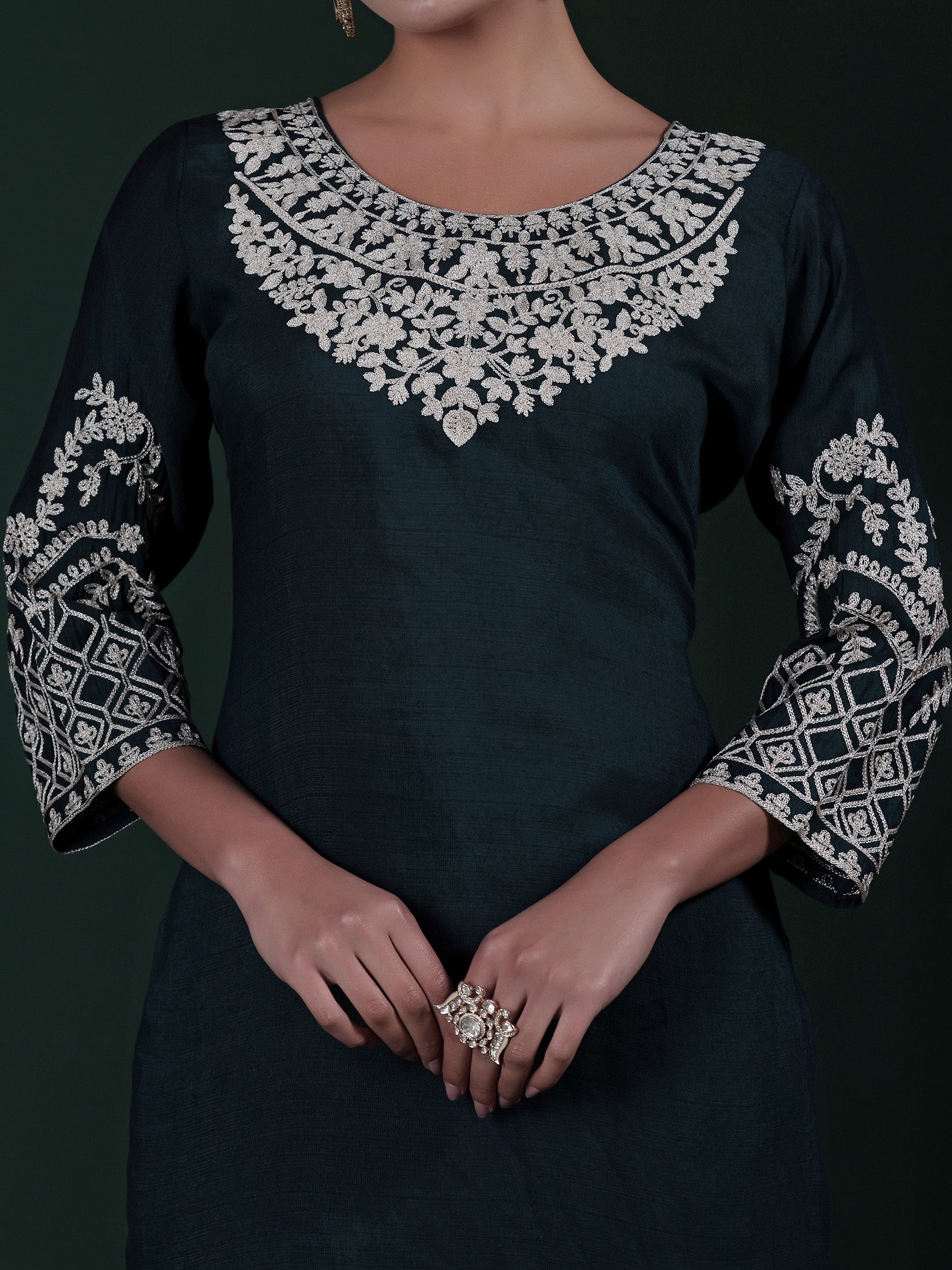 SWF-1580PEACOCKBLUE_closer