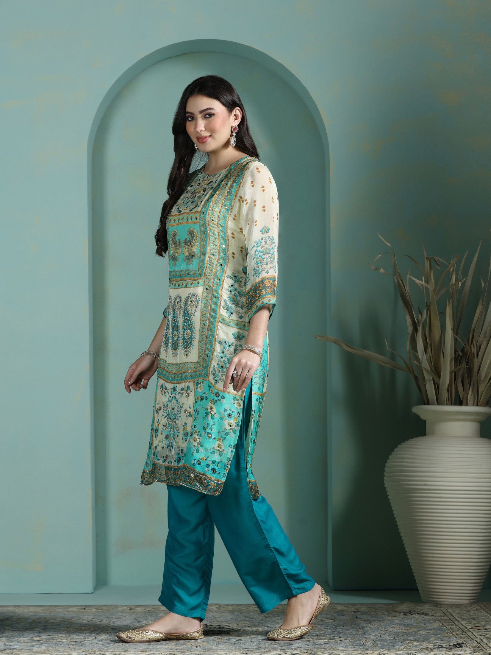 SWF-809_TEAL-left